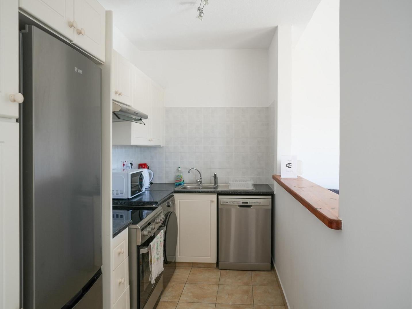 Resitour - Regina Gardens Appartement Paphos